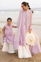 Picture of Elif Mini