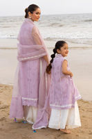 Picture of Elif Mini