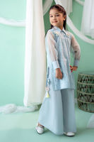 Picture of Nawal Mini