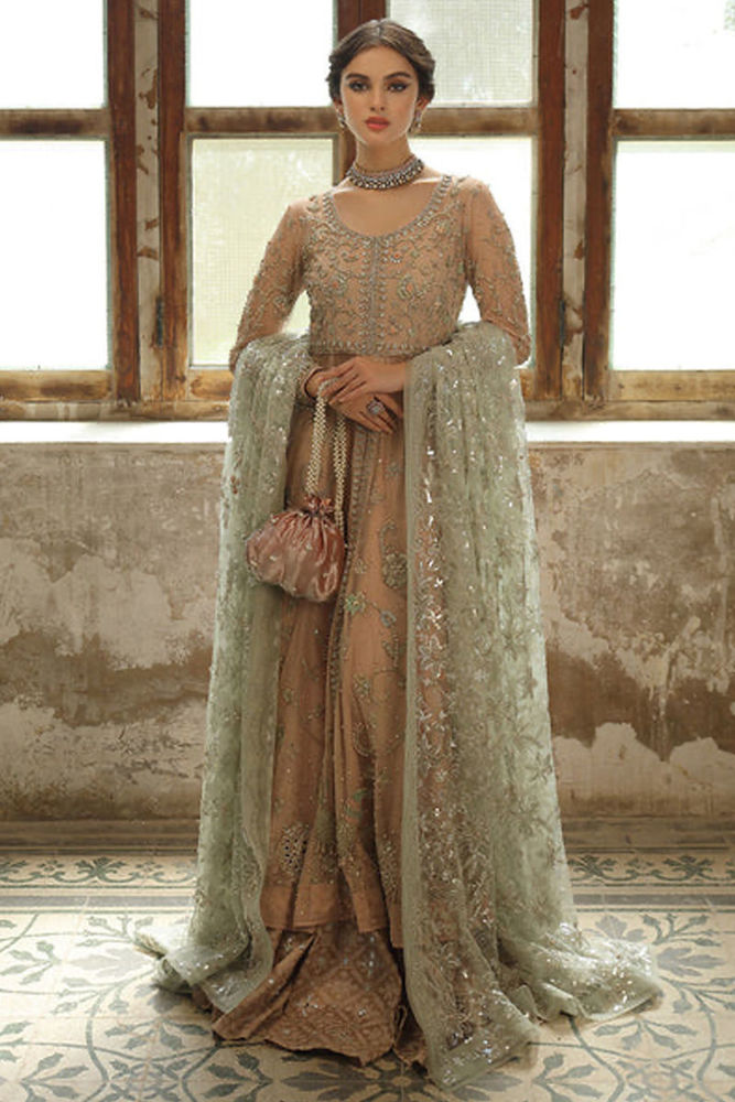 Amna Arshad | Mahnesha