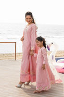 Picture of Elena Mini