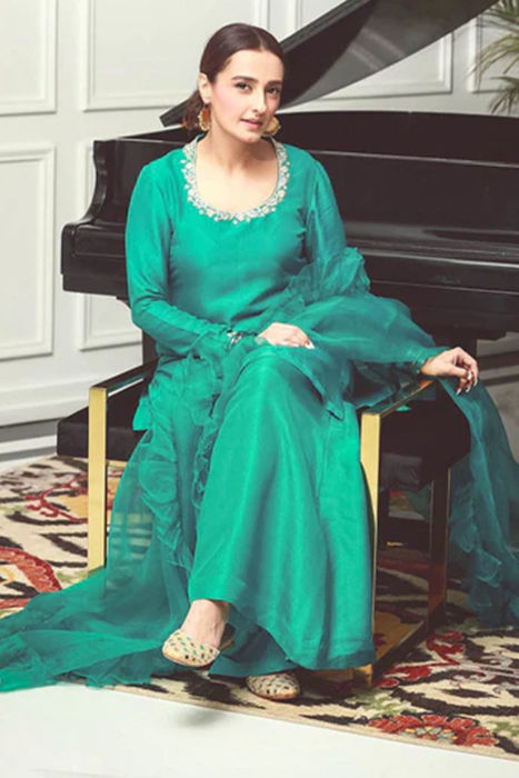 Momal Shirt Pants And Dupatta