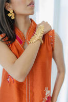 Picture of Lara - Shirt And Dupatta