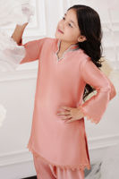 Picture of Kiki Mini